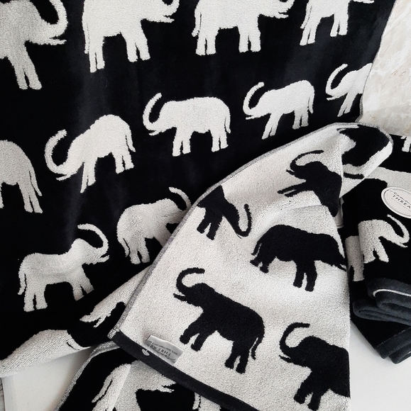 Common Thread Decorative Elephant Bath Towel Hand Towel Set - Picture 7 of 15